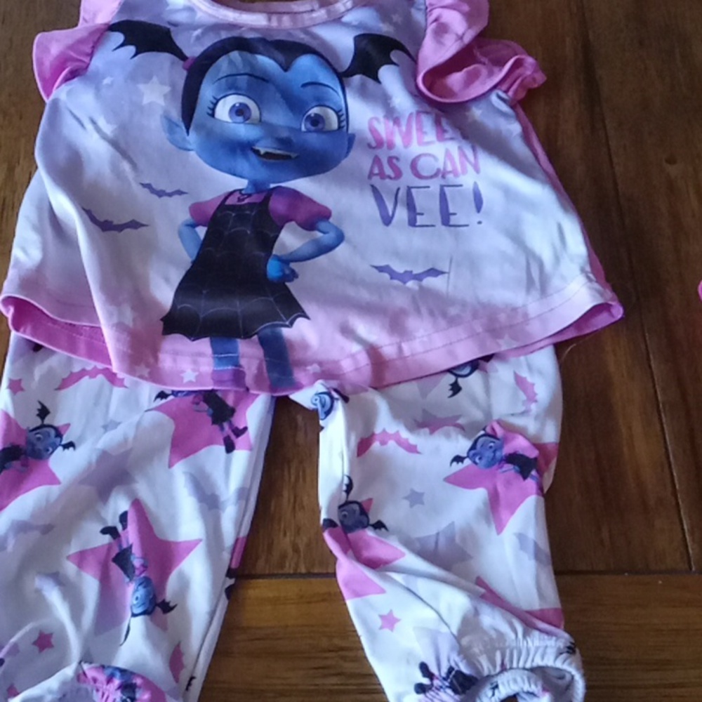 Assorted toddler bundle - Picture 4 of 7